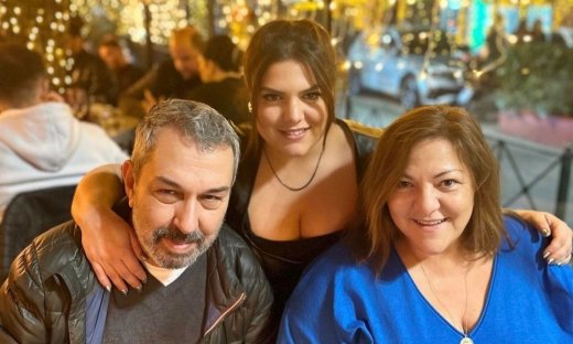 Τα τρυφερά λόγια της Δανάης Μπάρκα στον Χρήστο Χατζηπαναγιώτη για τη γιορτή του