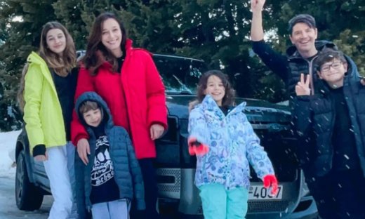 Αναστασία Ρουβά: Το βίντεο της 15χρονης με τις 11m προβολές και τα σχόλια για τον πατέρα της, Σάκη