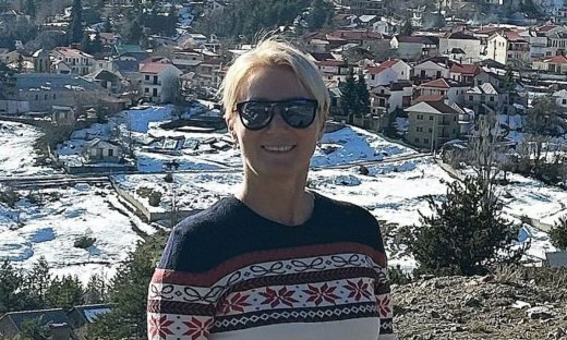 Η Νατάσα Παζαΐτη με outfit που θύμισε την Diana περνάει τις γιορτές σε έναν πολύ ξεχωριστό τρόπο