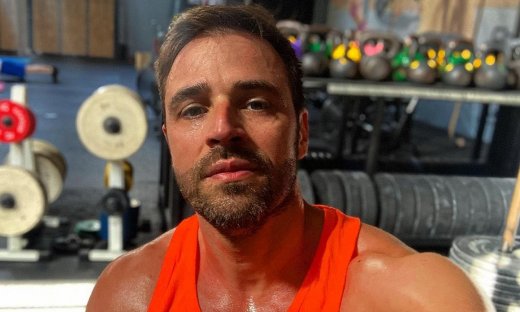 Δημήτρης Βλάχος: Γιατί δεν έφυγε για το Survivor; To χειρουργείο που καθόρισε τις εξελίξεις