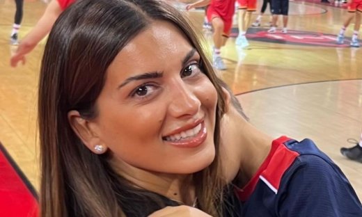 Σταματίνα Τσιμτσιλή: Οι φωτογραφίες αγκαλιά με τον γιο της, Γιάννη