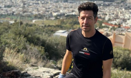 Απόστολος Ρουβάς: H πρώτη φώτο της συντρόφου του αγκαλιά με τον γιο τους