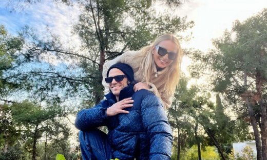 Ρέβη- Τότσικας είναι ίδιοι μετά από 10 χρόνια γάμου και η απόδειξη ήρθε μέσα από μια photo