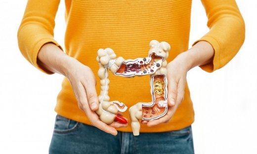 Ημικρανίες: Πώς συνδέονται με τα φλεγμονώδη νοσήματα του εντέρου