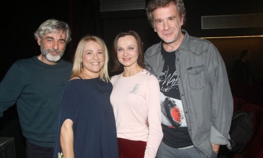 Μαριάννα Τουμασάτου: Οι σπάνιες φωτογραφίες με τον αδερφό της