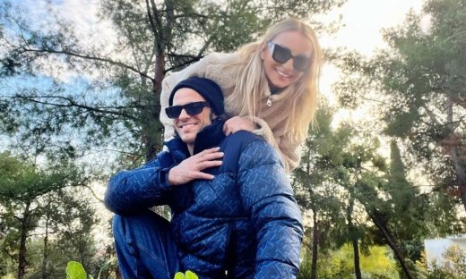 «Τι έρωτας» είπαν στη Ρούλα Ρέβη και το ποστ του Τότσικα