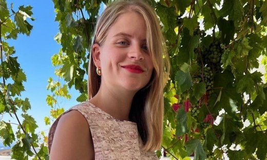 Η Δανάη Μιχαλάκη δολοφονήθηκε στην Παραλία και το κοινό διαμαρτυρήθηκε έντονα για αυτό το τέλος