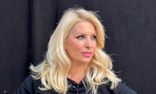 Ελένη Μενεγάκη: «Καταστράφηκα! Σας παρακαλώ πολύ να το απομακρύνετε αυτό» - Τι συνέβη;