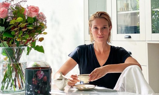 Βίκυ Καγιά: Είδαμε την ηλιόλουστη κουζίνα της και «κολλήσαμε»!