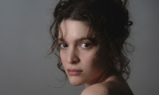 Η Καλλιόπη Χάσκα μιλά για το μέλλον της Μεταξίας στη Μάγισσα και την απόρριψη