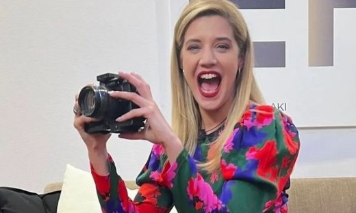 Η Τζένη Θεωνά έκλεισε τα 41 και τα γιόρτασε με τέλειο look και μια επική ατάκα