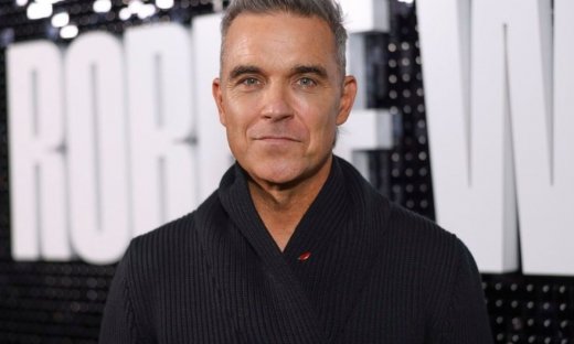Ο Robbie Williams έγινε 50: Οι viral στίχοι και τα τραγούδια του