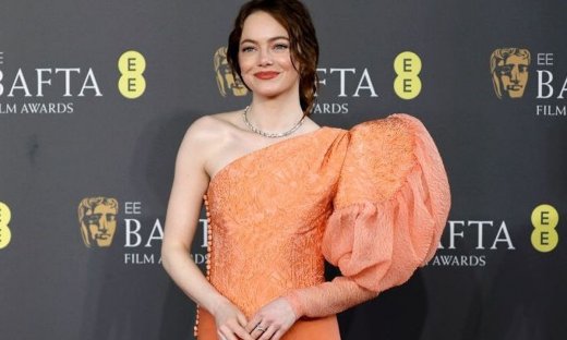 BAFTA 2024: Τα looks που ξεχώρισαν στο red carpet και η εμφάνιση της Emma Stone