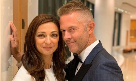 Λούλης- Κολιανδρή: 16 χρόνια γάμου και 22 χρόνια γνωριμίας-Τα παιδιά και τα κομψά looks της ηθοποιού