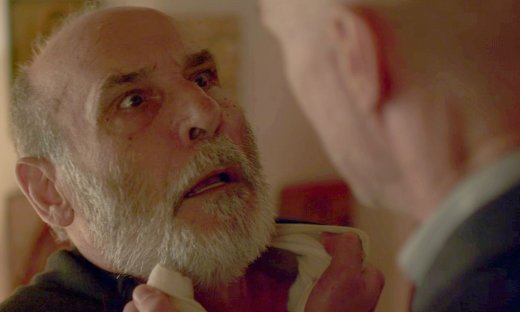 Η παραλία: Ο Γράντος έρχεται σε εξαιρετικά έντονη ρήξη με τον Παπα-Νικόλα