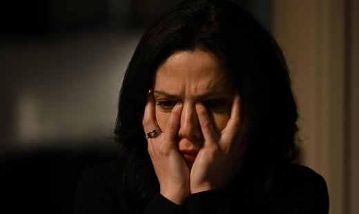 Σασμός: Η ανησυχία του Δημήτρη για τη Σάντρα, η αγωνία της Βασιλικής και μια ληστεία