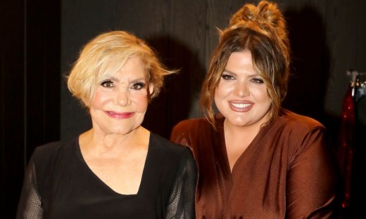 Δανάη Μπάρκα: Διασκέδασε στη Μαρινέλλα & φόρεσε το ιδανικό φόρεμα για γυναίκες με καμπύλες!