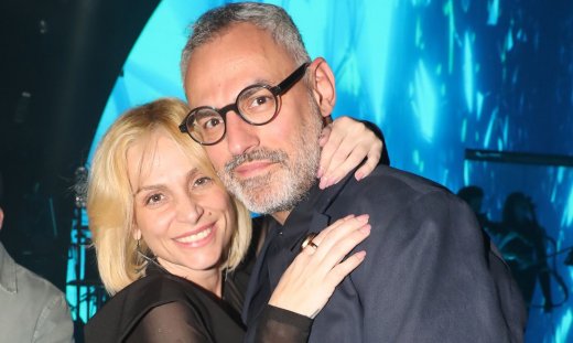 Ελεωνόρα Ζουγανέλη: Ποζάρει στο πλευρό του Νίκου Συρίγου χωρίς ίχνος μακιγιάζ!