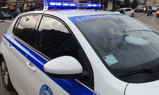 Γνωστή δημοσιογράφος συνελήφθη σε μπλόκo-Έβρισε & απείλησε αστυνομικούς: «Θα σας τελειώσω...»