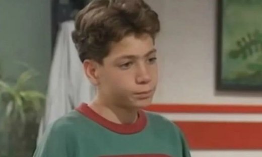 Ερμής Μαλκότσης: Ο μικρός λαχειοπώλης του Ρετιρέ έκλεισε τα 47 και είναι αγνώριστος!