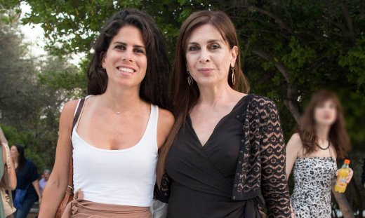 Κατερίνα Διδασκάλου: Η κομψή εμφάνιση με την καλλονή κόρη της, Μαρκέλλα σε γάμο!