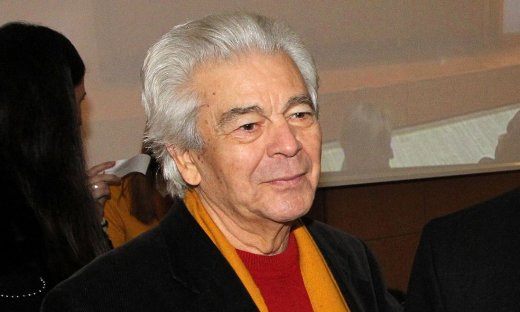 Γιάννης Μόρτζος: Η οικονομική καταστροφή από το θέατρο & το θαύμα που βίωσε όταν κινδύνεψε η ζωή του