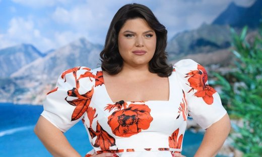 Δανάη Μπάρκα: Τα μηνύματα που έλαβε μετά την πρεμιέρα, το «ευχαριστώ» και το άγχος