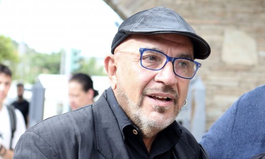 Γιάννης Ζουγανέλης: «Όταν κάηκε το σπίτι μου, έλεγαν ότι έχω λεφτά, τραγικά πράγματα»