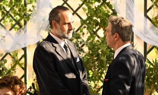 Άγιος έρωτας: Ο Μαρκόπουλος κλείνει τη Χλόη σε οικοτροφείο