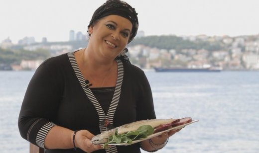 Μαρία Εκμεκτσίογλου: «Όταν έμαθε ότι πέθανε ο αδερφός μου έβαλε φωτιά στο σπίτι, τρελάθηκε»