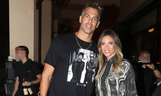 Αθηνά Οικονομάκου-Μπρούνο Τσερέλα: Σε πισίνα πολυτελούς ξενοδοχείου στην Γλυφάδα