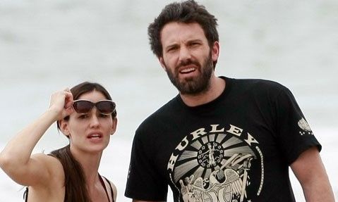 Μπεν Άφλεκ-Τζένιφερ Γκάρνερ: Μοίρασαν γεύματα σε άπορους της Ημέρα των Ευχαριστιών