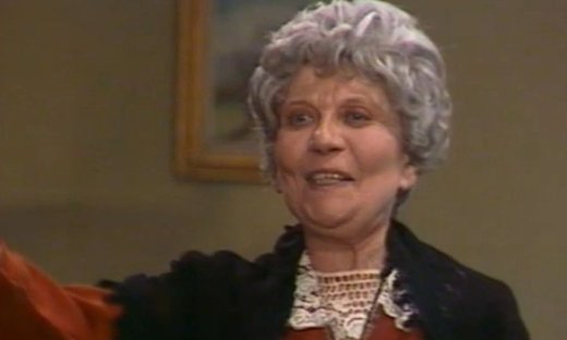 Η αλησμόνητη «ψυχομάνα» του ελληνικού κινηματογράφου: 22 χρόνια χωρίς την Τζόλυ Γαρμπή