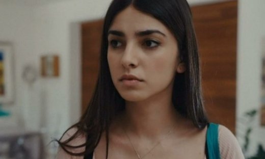 Γη της ελιάς: Η Βασιλική πελαγώνει με την αλήθεια που έμαθε κι αρνείται να την πιστέψει.