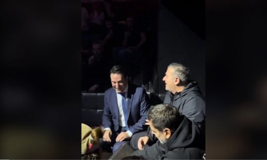 Ο Αντώνης Ρέμος διασκέδασε στον Δημήτρη Κοντολάζο και τραγούδησαν μαζί!