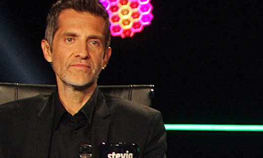 Φοίβος: Η ηλικία, το πραγματικό όνομα, οι τεράστιες επιτυχίες, τα 25 χρόνια γάμου με την Καντερέ