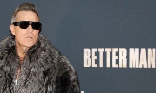 Το τραγούδι του Ρόμπι Γουίλιαμς για την ταινία «Better Man» αποκλείστηκε από τα φετινά Όσκαρ!