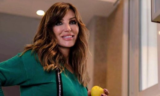 Εφιαλτικές στιγμές βίωσε η Χατζηβασιλείου: «Μπήκε ο ληστής κι εγώ ήμουν μέσα»