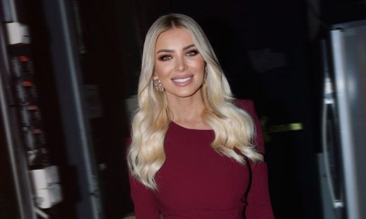 Καινούργιου: Το ξαφνικό on air τηλεφώνημα της μαμάς της - «Κόψτε το!»