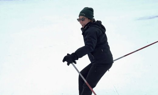 Η Μαριάντα Πιερίδη πήγε για σκι - H εξόρμηση στα Καλάβρυτα με τον σύντροφό της, Πάνο Ιωάννου