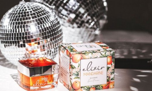 Η βραβευμένη κρέμα με μανταρίνι από την Χίο που απογείωσε τη λάμψη και τη νεανικότητά μας