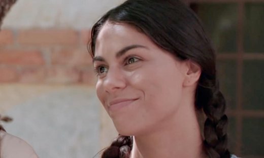 Grand Hotel – Μελίνα Πολυζώνη: Ο ρόλος στη σειρά και τι την έχει συγκινήσει