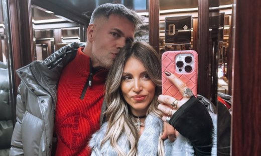 Αθηνά Οικονομάκου: Στην Ιταλία με τον Μπρούνο Τσερέλα – Μαζί σε αγώνα μπάσκετ!