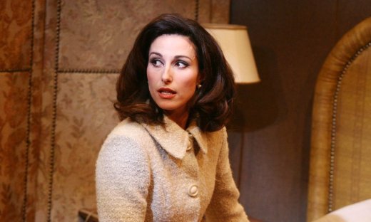 Συγκλονίζει η Ζωή Ναλμπάντη: «Γέννησα την κόρη στο χαλάκι του μπάνιου!»