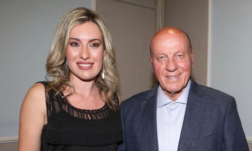 Μίμης Δομάζος: Η τρυφερή αφιέρωση της κόρης του, Πόπης, λίγο πριν καταρρεύσει από ανακοπή!