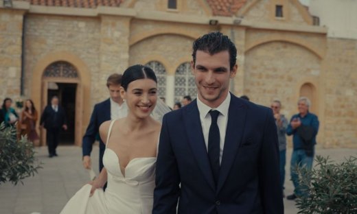 Η γη της ελιάς: Η Αφροδίτη χάνει το μωρό και χαροπαλεύει