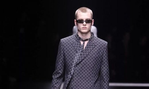 Σάμπατο Ντε Σάρνο: Αποχωρεί από διευθυντής δημιουργικού του οίκου Gucci