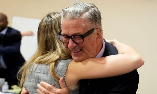 Οι Μπάλντουιν ετοιμάζονται για το νέο τους ριάλιτι σόου αλλά ο Άλεκ θέλει και... ένατο παιδί!