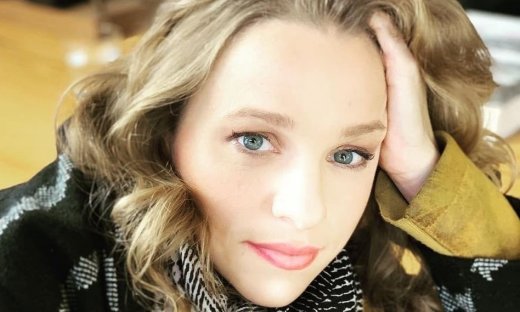 Ελεάννα Στραβοδήμου: Έτσι πήρε την απόφαση να γίνει ηθοποιός