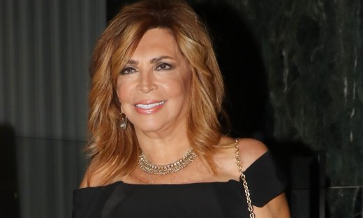 Μιμή Ντενίση: «Δεν είχα άνδρα, καναλάρχη, εφοπλιστή που με επέβαλε – Έγινε μόνο του αυτό που είμαι»